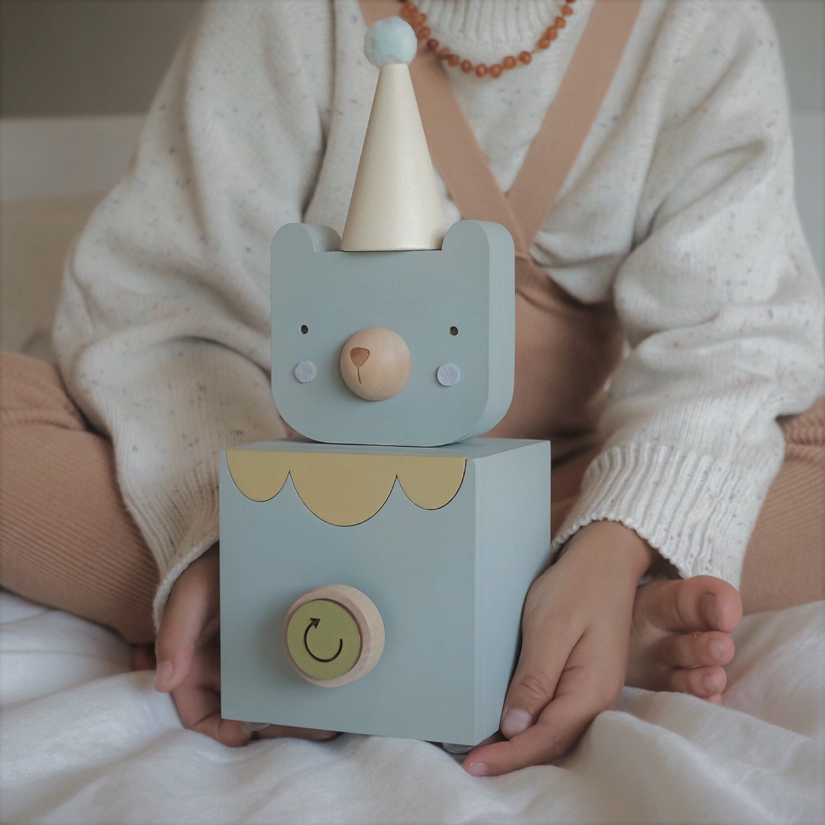 Darling Bear Music Box (2 colors) - Tree by Kerri Lee