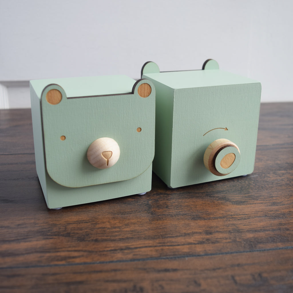 menagerie music box - bear - Tree by Kerri Lee